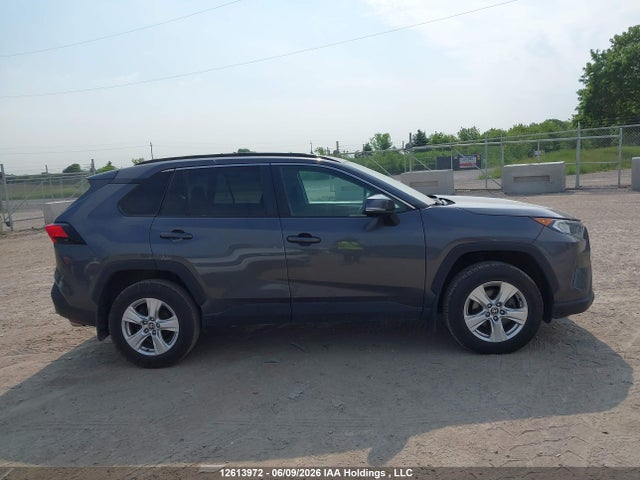 Aukcja sprzedaży 2021 Toyota Rav4 Xle, vin: 2T3W1RFV5MC169769, numer aukcji: 12613972