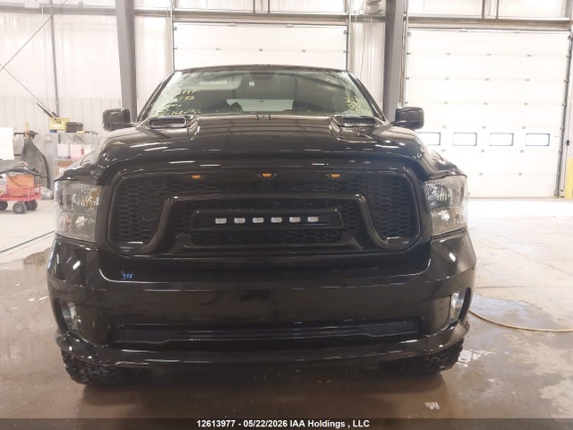 12613977 :رقم المزاد ، 1C6RR7KG1PS523792 vin ، 2023 Ram 1500 Classic Tradesman مزاد بيع