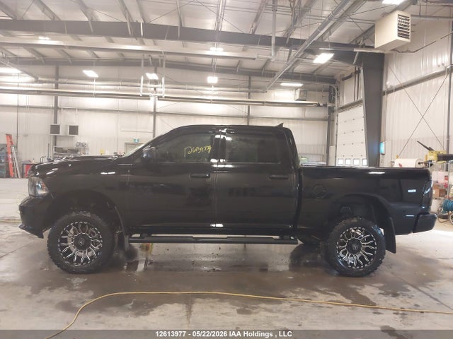 12613977 :رقم المزاد ، 1C6RR7KG1PS523792 vin ، 2023 Ram 1500 Classic Tradesman مزاد بيع