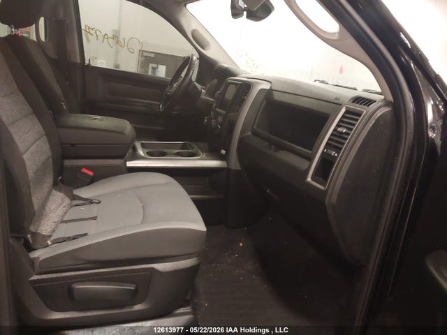 12613977 :رقم المزاد ، 1C6RR7KG1PS523792 vin ، 2023 Ram 1500 Classic Tradesman مزاد بيع