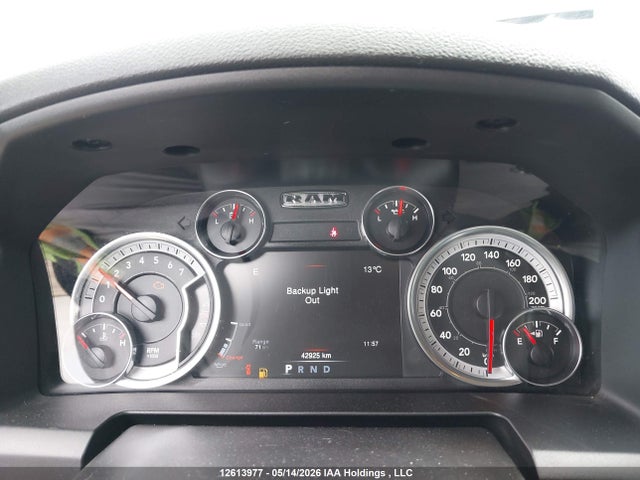 12613977 :رقم المزاد ، 1C6RR7KG1PS523792 vin ، 2023 Ram 1500 Classic Tradesman مزاد بيع