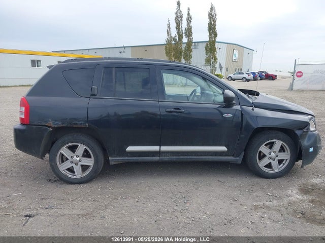 Продажа на аукционе авто 2010 Jeep Compass Sport, vin: 1J4NF4FB8AD569753, номер лота: 12613991