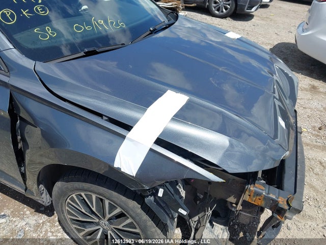 2020 Volkswagen Jetta Highline მანქანა იყიდება აუქციონზე, vin: 3VWEB7BU1LM076804, აუქციონის ნომერი: 12613993