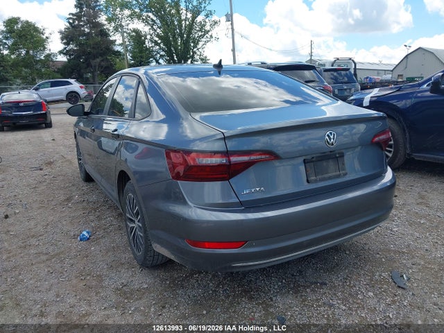 2020 Volkswagen Jetta Highline მანქანა იყიდება აუქციონზე, vin: 3VWEB7BU1LM076804, აუქციონის ნომერი: 12613993