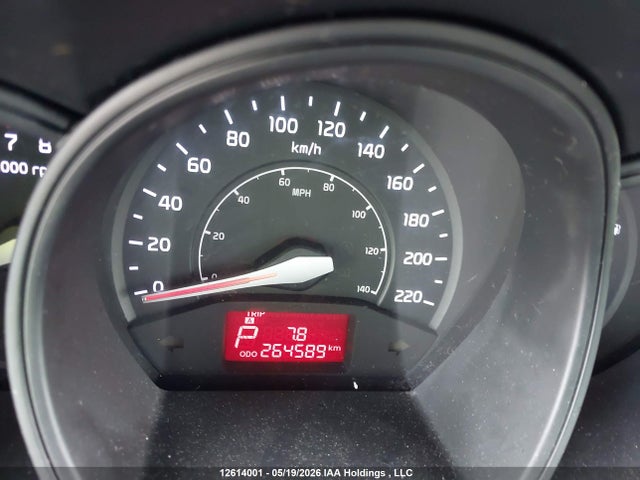 2014 Kia Rio მანქანა იყიდება აუქციონზე, vin: KNADM5A38E6955920, აუქციონის ნომერი: 12614001