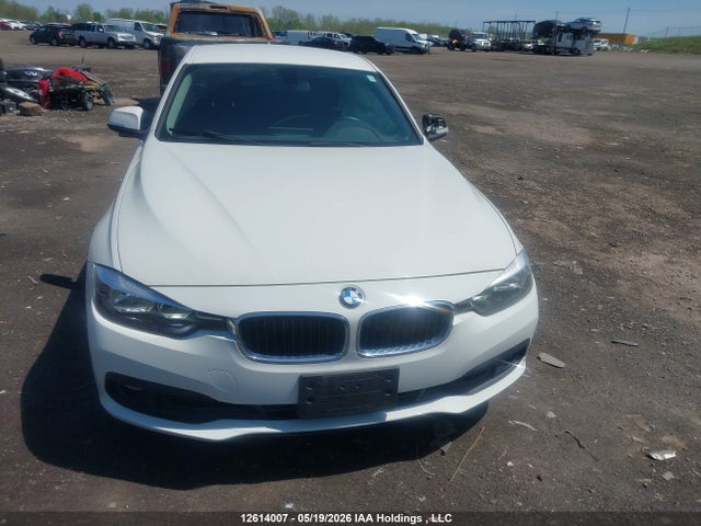 Продаж на аукціоні авто 2016 Bmw 320i Xdrive, vin: WBA8A3C56GK552171, номер лоту: 12614007