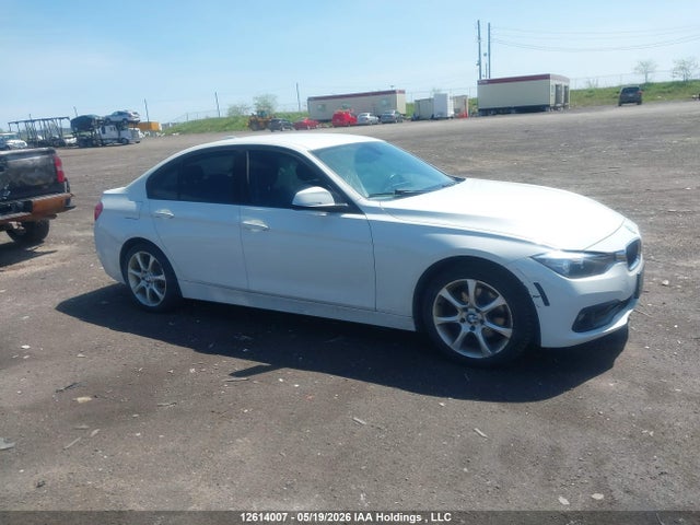 Продаж на аукціоні авто 2016 Bmw 320i Xdrive, vin: WBA8A3C56GK552171, номер лоту: 12614007