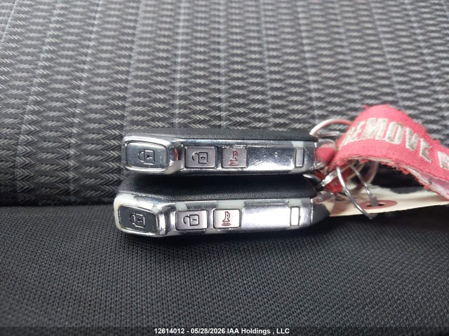 Продажа на аукционе авто 2021 Kia Sorento Lx, vin: 5XYRGDLC9MG003866, номер лота: 12614012