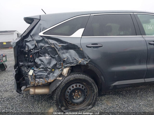 Продажа на аукционе авто 2021 Kia Sorento Lx, vin: 5XYRGDLC9MG003866, номер лота: 12614012