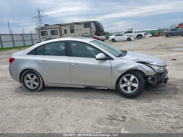 1G1PE5SBXE7441279 Chevrolet CRUZE LT