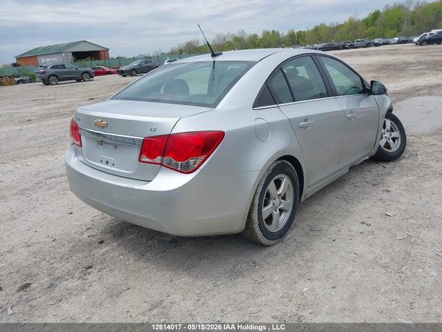 1G1PE5SBXE7441279 Chevrolet CRUZE LT