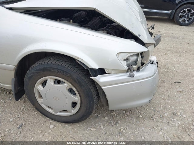 12614023 :رقم المزاد ، JT2BG22K5Y0488851 vin ، 2000 Toyota Camry Ce/le/xle مزاد بيع