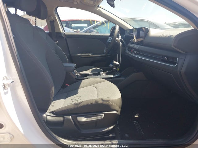 2025 Kia K4 Lx მანქანა იყიდება აუქციონზე, vin: 3KPFT4DE7SE166640, აუქციონის ნომერი: 12614036