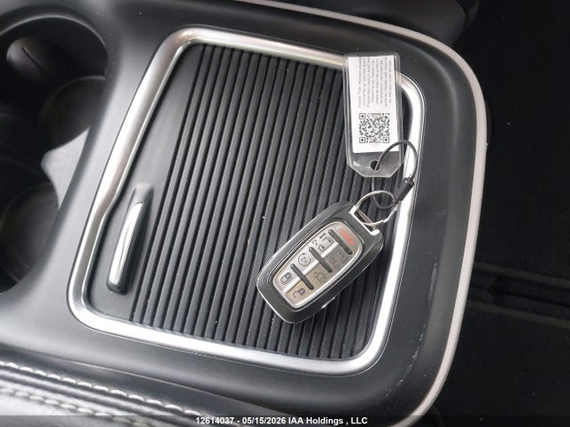 Продажа на аукционе авто 2023 Chrysler Pacifica Touring L, vin: 2C4RC1BG6PR567585, номер лота: 12614037
