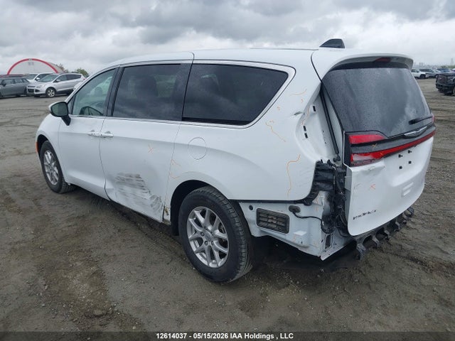 Продажа на аукционе авто 2023 Chrysler Pacifica Touring L, vin: 2C4RC1BG6PR567585, номер лота: 12614037