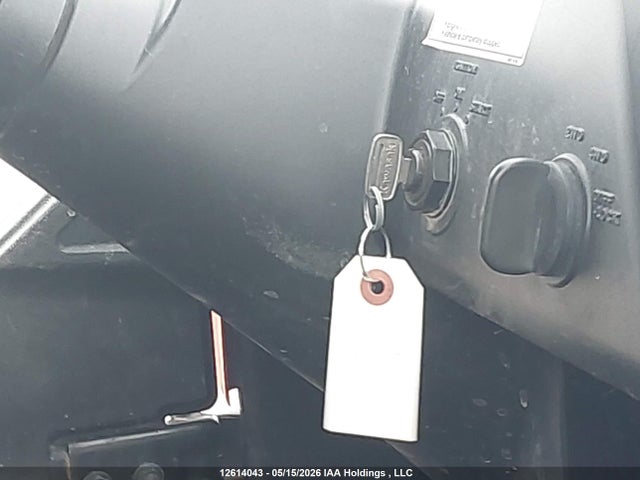 Kawasaki Krt800 C 2014 JKBRTCC11EB502814 Image 11