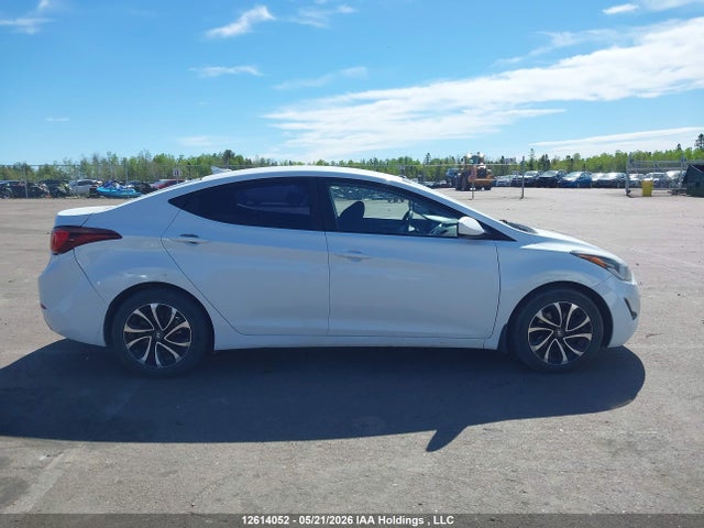 5NPDH4AE5GH798150 Hyundai ELANTRA GL