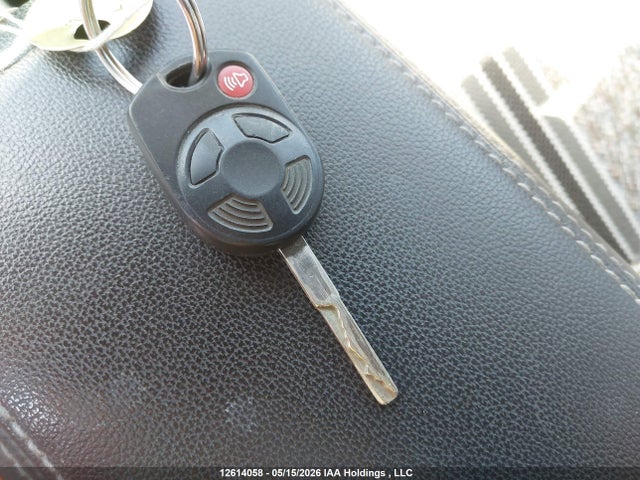 Ford ESCAPE SE 2017 1FMCU9GD0HUC90769 Image 11