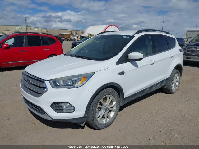 Ford ESCAPE SE 2017 1FMCU9GD0HUC90769 Image 2
