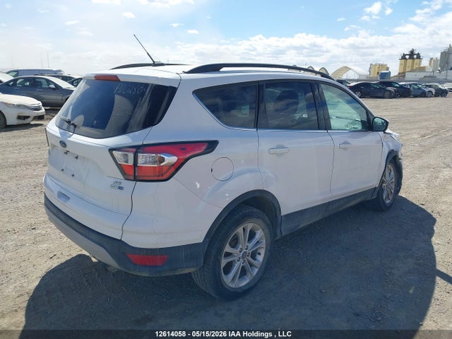 Ford ESCAPE SE 2017 1FMCU9GD0HUC90769 Image 4