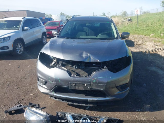 12614061 :رقم المزاد ، 5N1AT2MT2FC876390 vin ، 2015 Nissan Rogue مزاد بيع