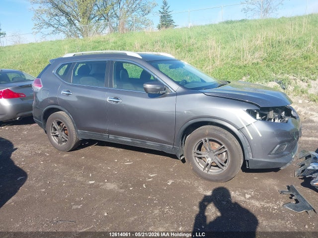 12614061 :رقم المزاد ، 5N1AT2MT2FC876390 vin ، 2015 Nissan Rogue مزاد بيع