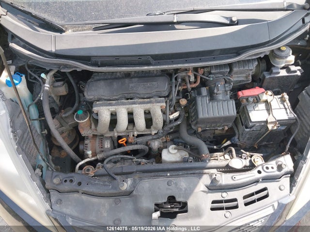 12614075 :رقم المزاد ، LUCGE8H53E3006536 vin ، 2014 Honda Fit Lx مزاد بيع