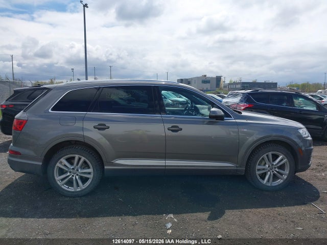 Продаж на аукціоні авто 2017 Audi Q7 Progressiv S-line, vin: WA1MAAF78HD014381, номер лоту: 12614097