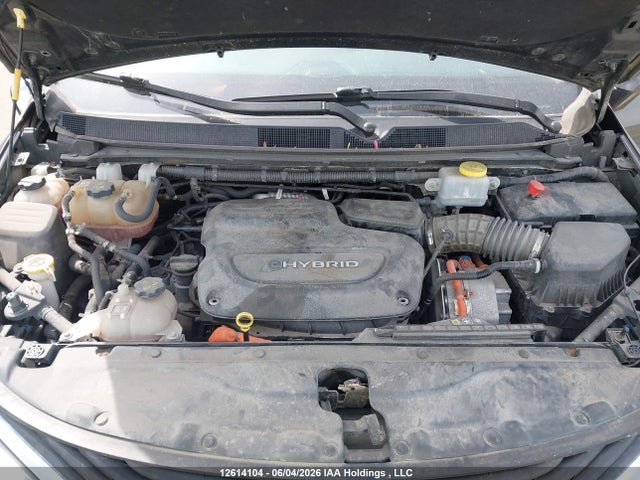 12614104 :رقم المزاد ، 2C4RC1N72JR289755 vin ، 2018 Chrysler Pacifica Hybrid Limited مزاد بيع