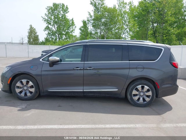 12614104 :رقم المزاد ، 2C4RC1N72JR289755 vin ، 2018 Chrysler Pacifica Hybrid Limited مزاد بيع