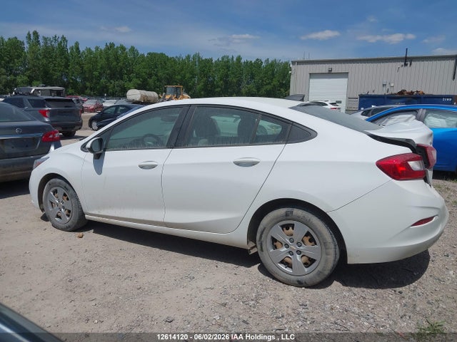 Продажа на аукционе авто 2018 Chevrolet Cruze Ls Auto, vin: 1G1BC5SM0J7240972, номер лота: 12614120