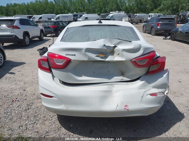 Продажа на аукционе авто 2018 Chevrolet Cruze Ls Auto, vin: 1G1BC5SM0J7240972, номер лота: 12614120