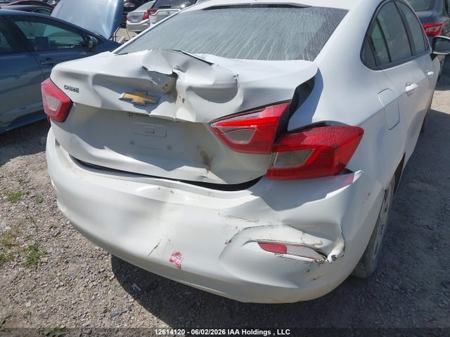 Продажа на аукционе авто 2018 Chevrolet Cruze Ls Auto, vin: 1G1BC5SM0J7240972, номер лота: 12614120