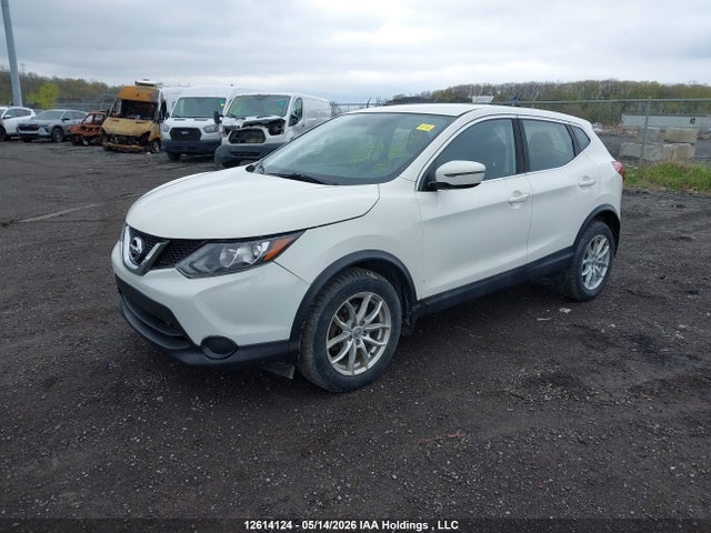 12614124 :رقم المزاد ، JN1BJ1CR5HW129174 vin ، 2017 Nissan Qashqai مزاد بيع