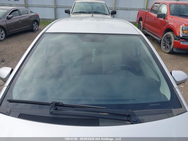 Продаж на аукціоні авто 2012 Toyota Yaris Le, vin: JTDKTUD32CD531824, номер лоту: 12614128