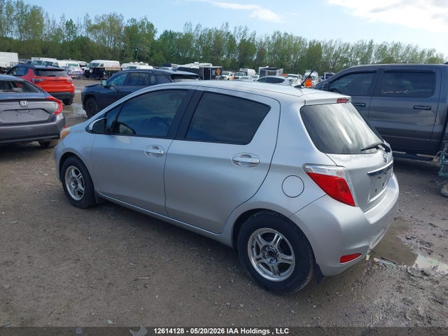 Продаж на аукціоні авто 2012 Toyota Yaris Le, vin: JTDKTUD32CD531824, номер лоту: 12614128