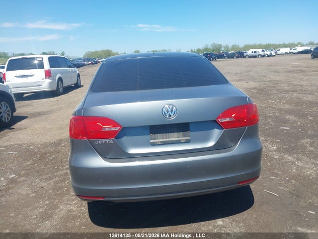 2013 Volkswagen Jetta 2.0l Trendline/2.0l Trendline+ მანქანა იყიდება აუქციონზე, vin: 3VW2K7AJXDM416298, აუქციონის ნომერი: 12614135