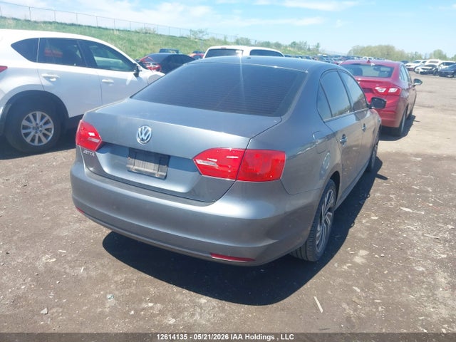 2013 Volkswagen Jetta 2.0l Trendline/2.0l Trendline+ მანქანა იყიდება აუქციონზე, vin: 3VW2K7AJXDM416298, აუქციონის ნომერი: 12614135