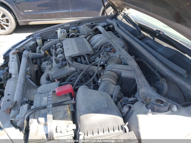 1999 Toyota Camry Solara Sle მანქანა იყიდება აუქციონზე, vin: 2T1CF28P4XC154266, აუქციონის ნომერი: 12614155