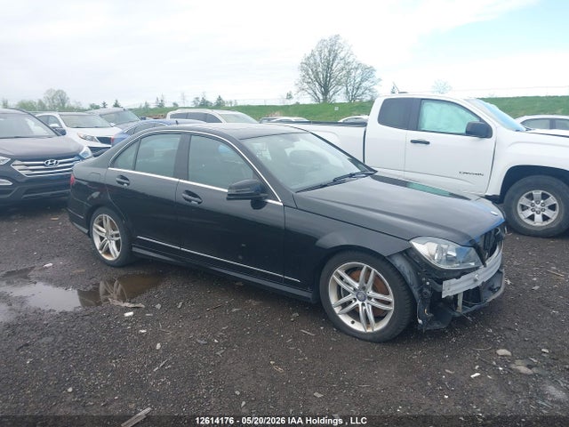 Aukcja sprzedaży 2013 Mercedes-benz C 300 4matic, vin: WDDGF8AB7DA856994, numer aukcji: 12614176