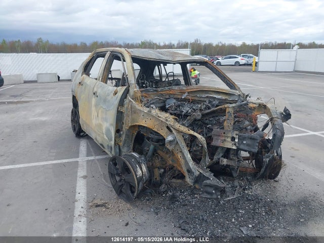 2T3B1RFV2KW056288 Toyota RAV4 LE
