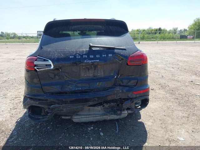 WP1AA2A27GKA36665 Porsche Cayenne