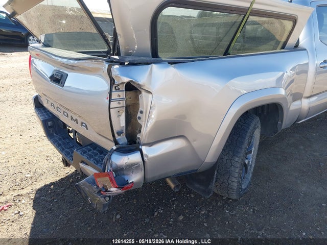 12614255 :رقم المزاد ، 5TFDZ5BN2MX059920 vin ، 2021 Toyota Tacoma Double Cab/sr5/trd Sport/trd Off Road مزاد بيع