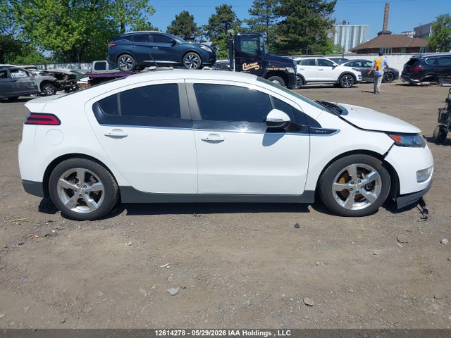 1G1RB6E49FU122723 Chevrolet Volt