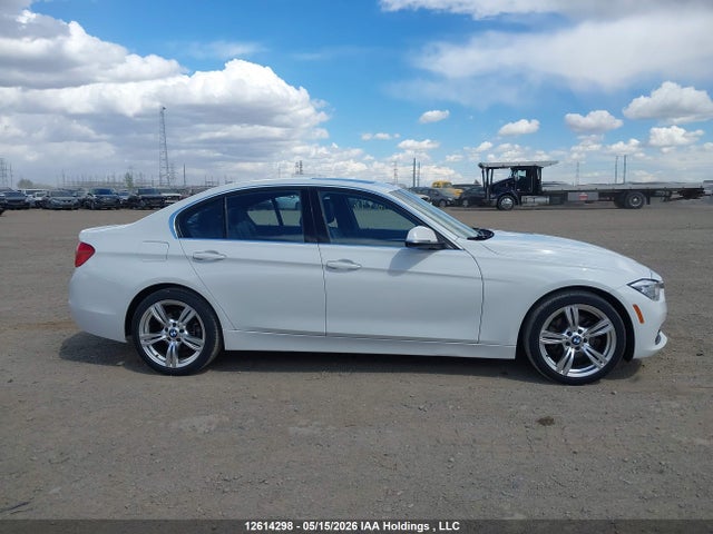 Продаж на аукціоні авто 2017 Bmw 330i Xdrive, vin: WBA8D9C59HA003534, номер лоту: 12614298