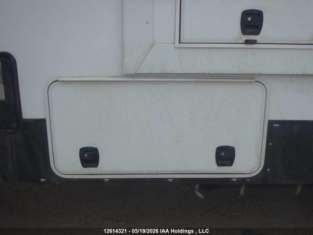 12614321 :رقم المزاد ، 1UJCGSCVXP19N0091 vin ، 2023 Jayco Siesmic 4113 Siesmic 4113 مزاد بيع