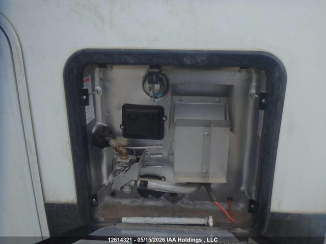 12614321 :رقم المزاد ، 1UJCGSCVXP19N0091 vin ، 2023 Jayco Siesmic 4113 Siesmic 4113 مزاد بيع
