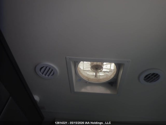 12614321 :رقم المزاد ، 1UJCGSCVXP19N0091 vin ، 2023 Jayco Siesmic 4113 Siesmic 4113 مزاد بيع