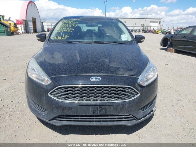 1FADP3K2XHL268874 Ford FOCUS SE