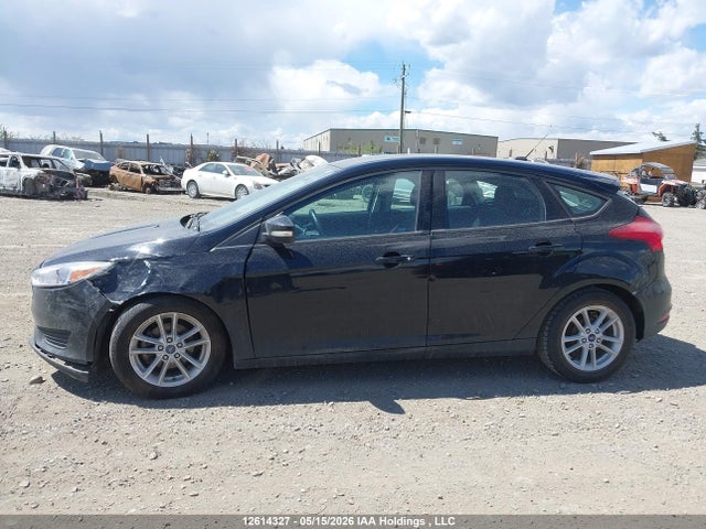 1FADP3K2XHL268874 Ford FOCUS SE